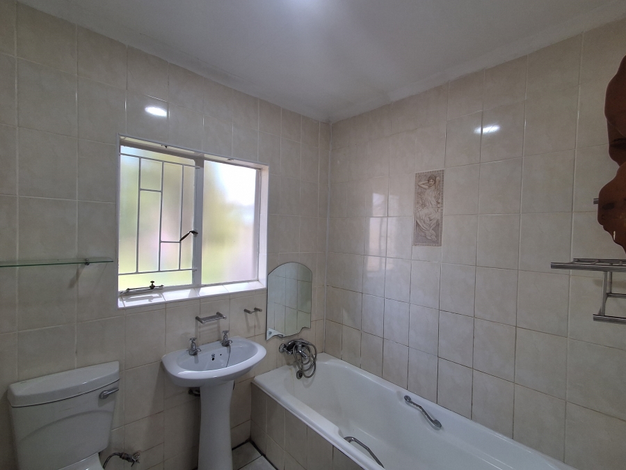 3 Bedroom Property for Sale in La Hoff North West